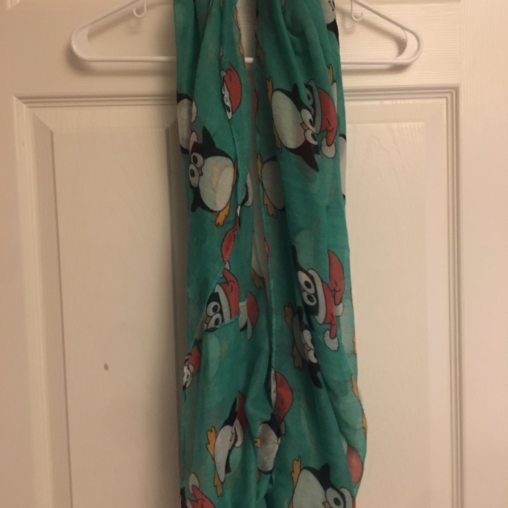 Christmas penguin infinity scarf